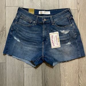 NWT high rise jean shorts